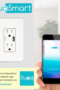 CONTACTO TOMACORRIENTE WIFI 2.4 GHZ DUOSMART A60 2 CONTACTOS Y 1 PUERTO USB PARA PARED MEDIDA ESTANDAR COMPATIBLE CON APP DUOSMART